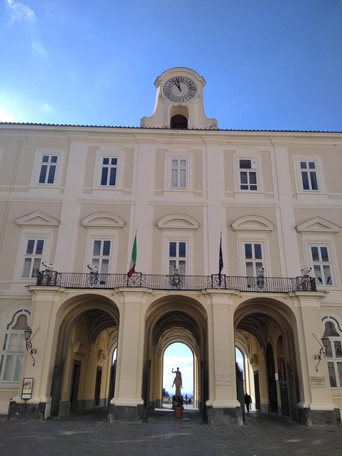La Maison Della Torre Portici Eksteriør billede